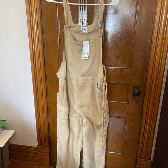 Urban Outfitters Pants - Urban Outfitters overalls